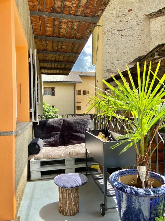 Bed and Breakfast Chasa Sassalbo Poschiavo Esterno foto